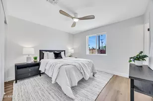 3016 N 35th Dr, Phoenix, AZ 85019 - Photo 22