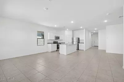2082 E Driftwood Drive, San Tan Valley, AZ 85140 - Photo 18