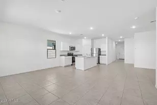 2082 E Driftwood Dr, San Tan Valley, AZ 85140 - Photo 18
