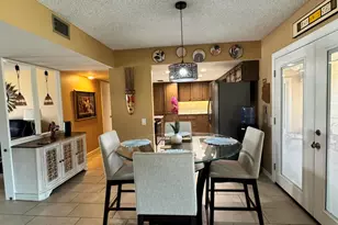 11035 W Caron Dr, Sun City, AZ 85351 - Photo 16