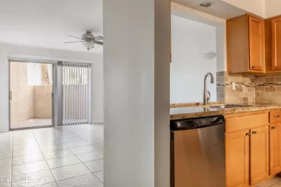 7474 E Earll Drive #115, Scottsdale, AZ 85251 - Photo 8