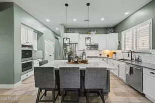 15611 N 176th Ln, Surprise, AZ 85388 - Photo 2