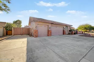 24414 N 43rd Dr, Glendale, AZ 85310 - Photo 8