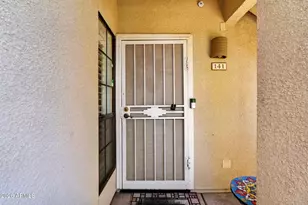 6885 E Cochise Rd, Paradise Valley, AZ 85253 - Photo 28