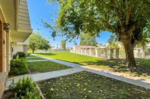 1026 E Bendix Dr, Tempe, AZ 85283 - Photo 38