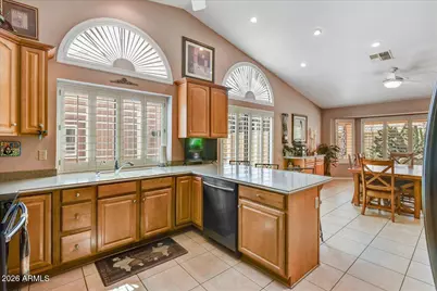20126 N 92nd Avenue, Peoria, AZ 85382 - Photo 10