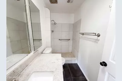 2326 W Paradise Drive, Phoenix, AZ 85029 - Photo 6
