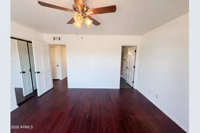 2326 W Paradise Drive, Phoenix, AZ 85029 - Photo 18