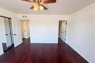 2326 W Paradise Dr, Phoenix, AZ 85029 - Photo 18