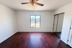 2326 W Paradise Dr, Phoenix, AZ 85029 - Photo 16