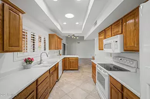 14203 W Summerstar Dr, Sun City West, AZ 85375 - Photo 18