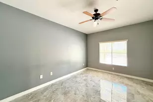 5450 E Deer Valley Dr, Phoenix, AZ 85054 - Photo 8