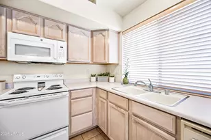 1217 W Myrna Ln, Tempe, AZ 85284 - Photo 12