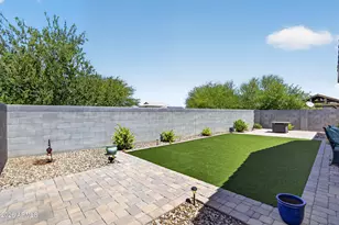 18102 W Candelaria Dr, Surprise, AZ 85387 - Photo 32
