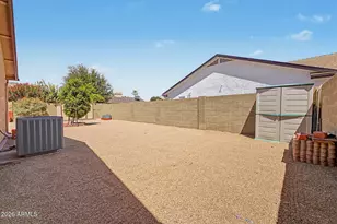 6138 W Paradise Ln, Glendale, AZ 85306 - Photo 26