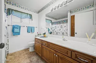 6138 W Paradise Ln, Glendale, AZ 85306 - Photo 20