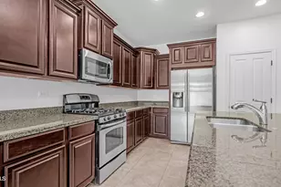 1682 N 144th Dr, Goodyear, AZ 85395 - Photo 10