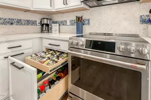 21320 N 56th St, Phoenix, AZ 85054 - Photo 12