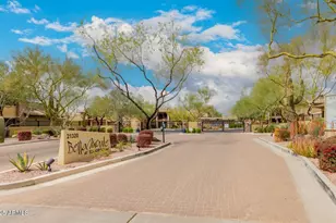 21320 N 56th St, Phoenix, AZ 85054 - Photo 4