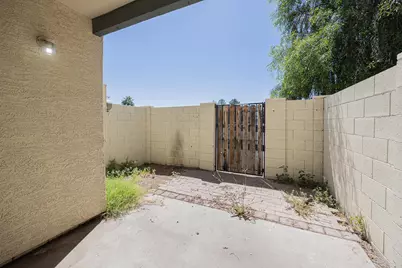 7801 N 44th Drive #1075, Glendale, AZ 85301 - Photo 18