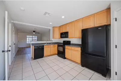 7801 N 44th Drive #1075, Glendale, AZ 85301 - Photo 8