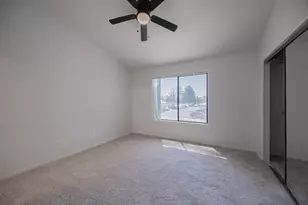 7801 N 44th Dr, Glendale, AZ 85301 - Photo 14