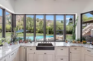 5434 E Camel Hill Rd, Phoenix, AZ 85018 - Photo 14
