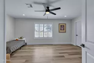 21406 S Greenfield Rd, Gilbert, AZ 85298 - Photo 18