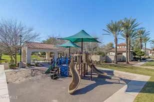 1015 S Annie Ln, Gilbert, AZ 85296 - Photo 48