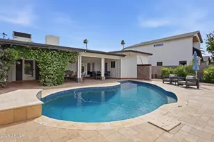 5328 E Verde Ln, Phoenix, AZ 85018 - Photo 30
