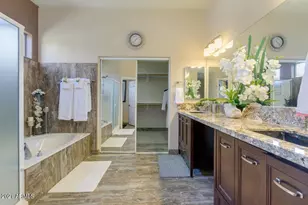 3922 E Carson Rd, Phoenix, AZ 85042 - Photo 10