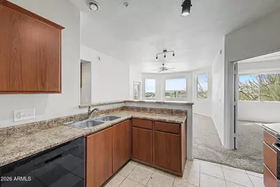 9820 N Central Avenue #132, Phoenix, AZ 85020 - Photo 2