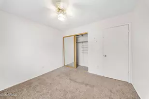 10049 N 47th Ave, Glendale, AZ 85302 - Photo 16