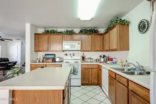 8512 E Lindner Ave, Mesa, AZ 85209 - Photo 4