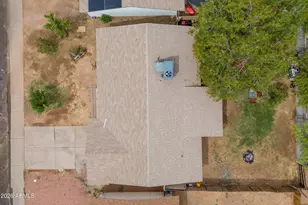 7130 W Flower St, Phoenix, AZ 85033 - Photo 16
