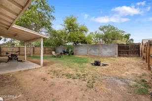 7130 W Flower St, Phoenix, AZ 85033 - Photo 14