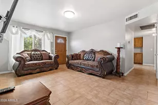 7130 W Flower St, Phoenix, AZ 85033 - Photo 2
