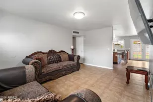 7130 W Flower St, Phoenix, AZ 85033 - Photo 6
