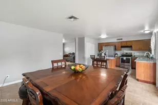 7130 W Flower St, Phoenix, AZ 85033 - Photo 6