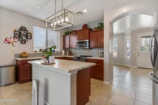 9519 N 84th Ave, Peoria, AZ 85345 - Photo 14