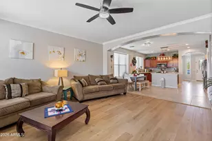 9519 N 84th Ave, Peoria, AZ 85345 - Photo 10