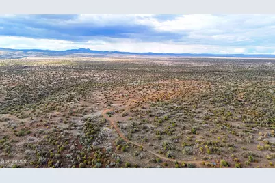 0 W Big Moon Ln Lot C (10 Acres) -- #14, Ash Fork, AZ 86320 - Photo 10