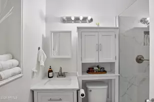 7539 W Highland Ave, Phoenix, AZ 85033 - Photo 26
