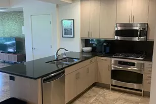 7117 E Rancho Vista Dr, Scottsdale, AZ 85251 - Photo 6