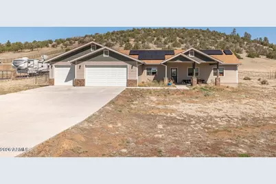 8951 Richfield Drive, Flagstaff, AZ 86004 - Photo 1