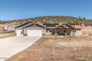 8951 Richfield Dr, Flagstaff, AZ 86004 - Photo 1