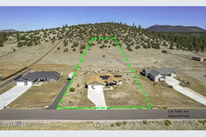 8951 Richfield Drive, Flagstaff, AZ 86004 - Photo 2