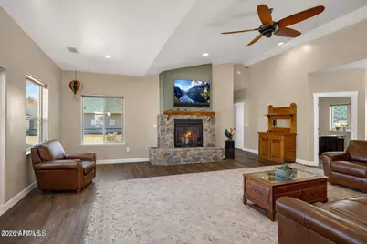 8951 Richfield Drive, Flagstaff, AZ 86004 - Photo 1