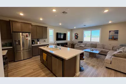 17744 W Cassia Way, Goodyear, AZ 85338 - Photo 12
