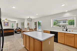 1002 E Betsy Ln, Gilbert, AZ 85296 - Photo 20